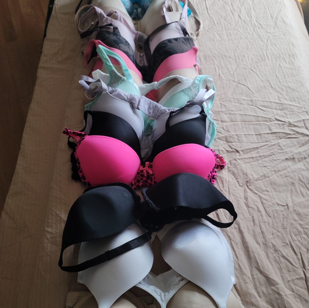 BRA - Picture 2 of 2
